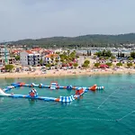 Daire Luxury Monika Near The Sea With Private Parking *