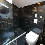 Luxury Monika Near The Sea With Private Parking Daire Bibinje