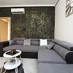 Luxury Monika Near The Sea With Private Parking Daire Bibinje