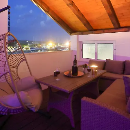 Luxury Monika Near The Sea With Private Parking Appartamento *
