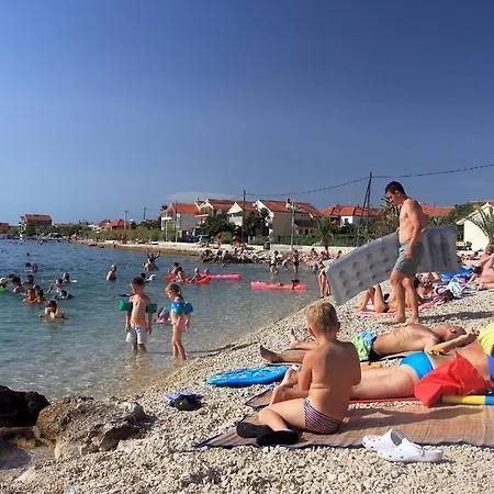 Monika Near The Sea With Private Parking Bibinje