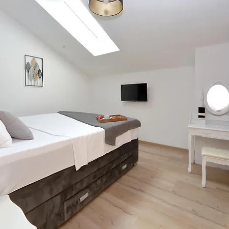 Apartmán Monika Near The Sea With Private Parking *