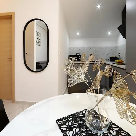 Luxury Monika Near The Sea With Private Parking Appartamento Bibinje