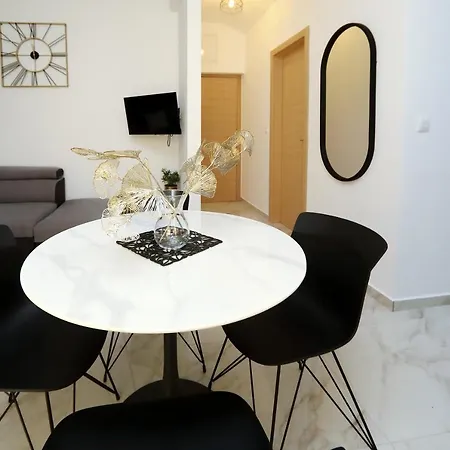 Luxury Monika Near The Sea With Private Parking Bibinje