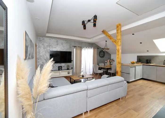 Luxury Monika Near The Sea With Private Parking Apartman Bibinje