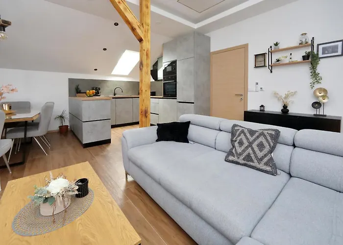 Luxury Monika Near The Sea With Private Parking Bibinje