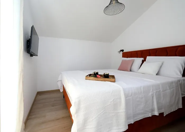 Luxury Monika Near The Sea With Private Parking Bibinje