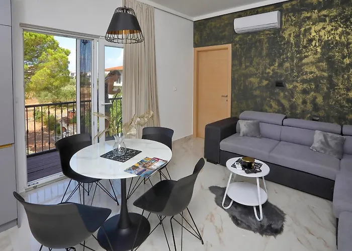 Apartman Luxury Monika Near The Sea With Private Parking